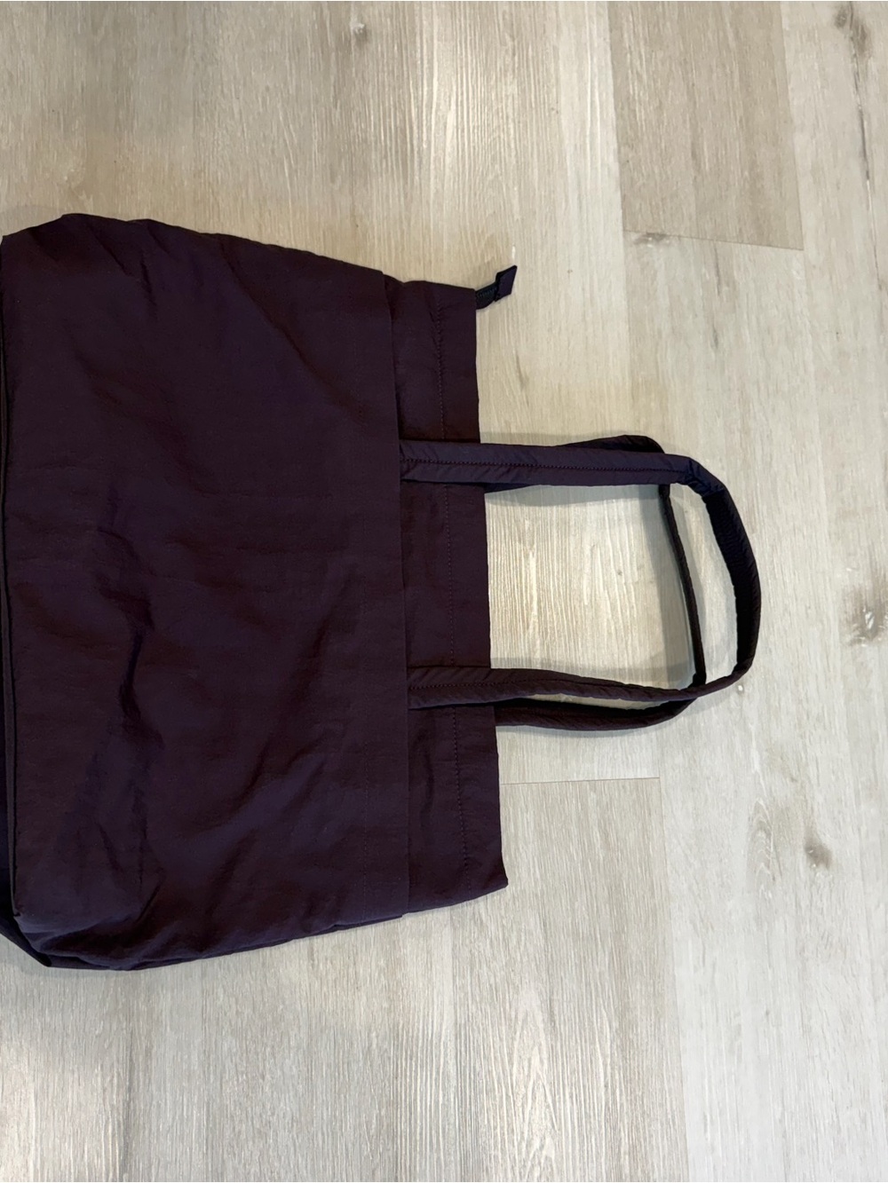 lululemon athletica Plum Purple Everyday Tote - Picture 2 of 2
